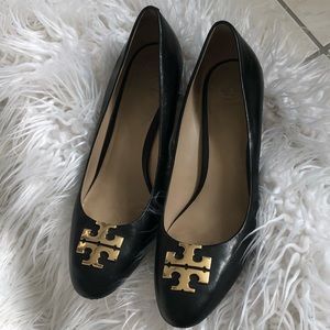 Tory Burch Black Leather Heels.